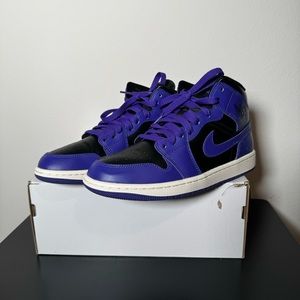 Women’s Air Jordan 1 Mid Black/Concord
